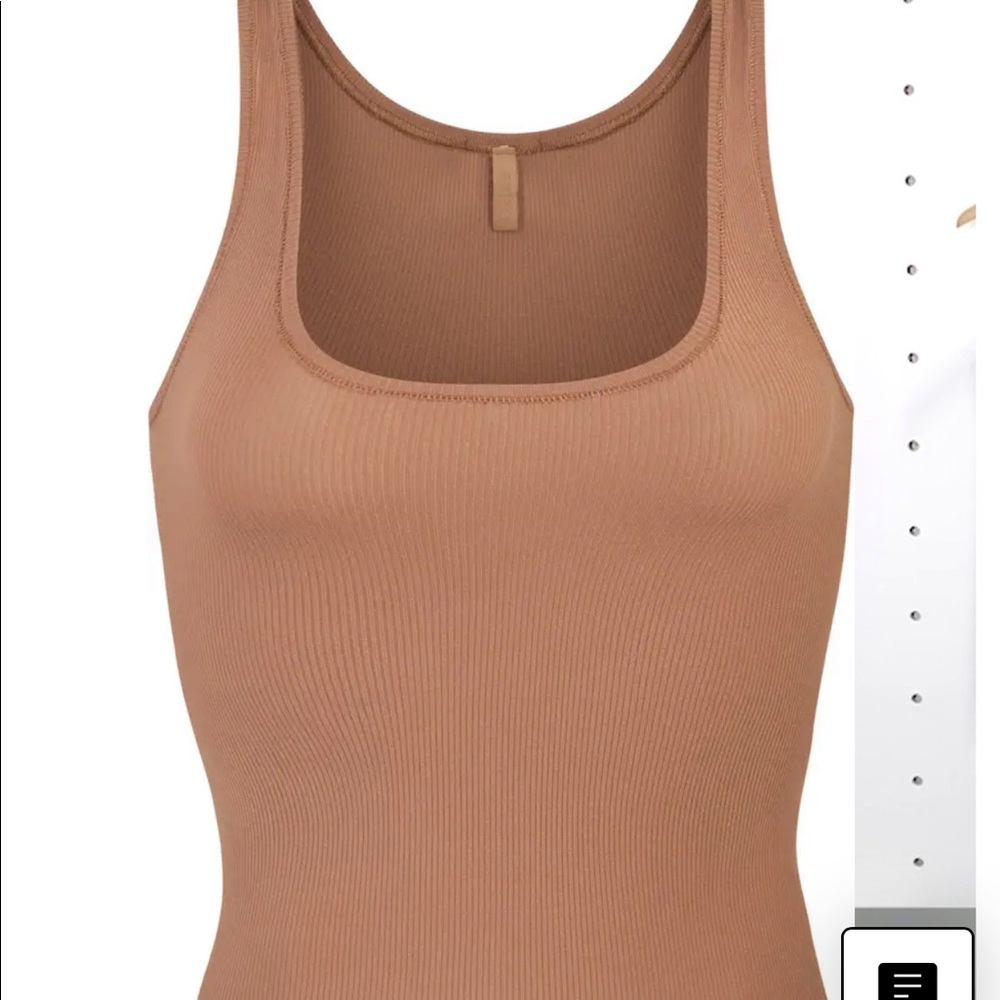 NWT SKIMS Soft Lounge Tank in Sienna size L